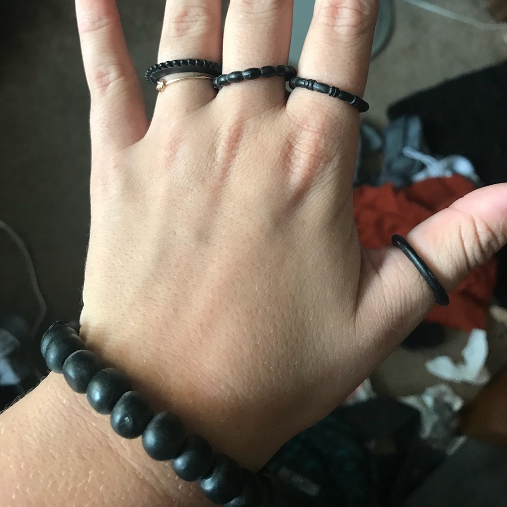 Ring/bracelet set - Picture 2 of 2